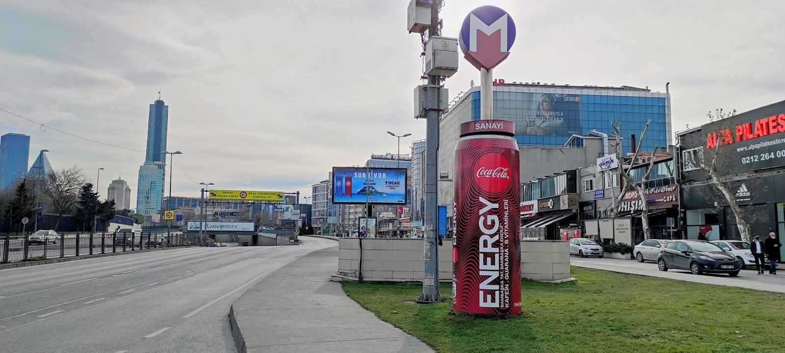Coca-Cola Energy — Ürün formunda kolon