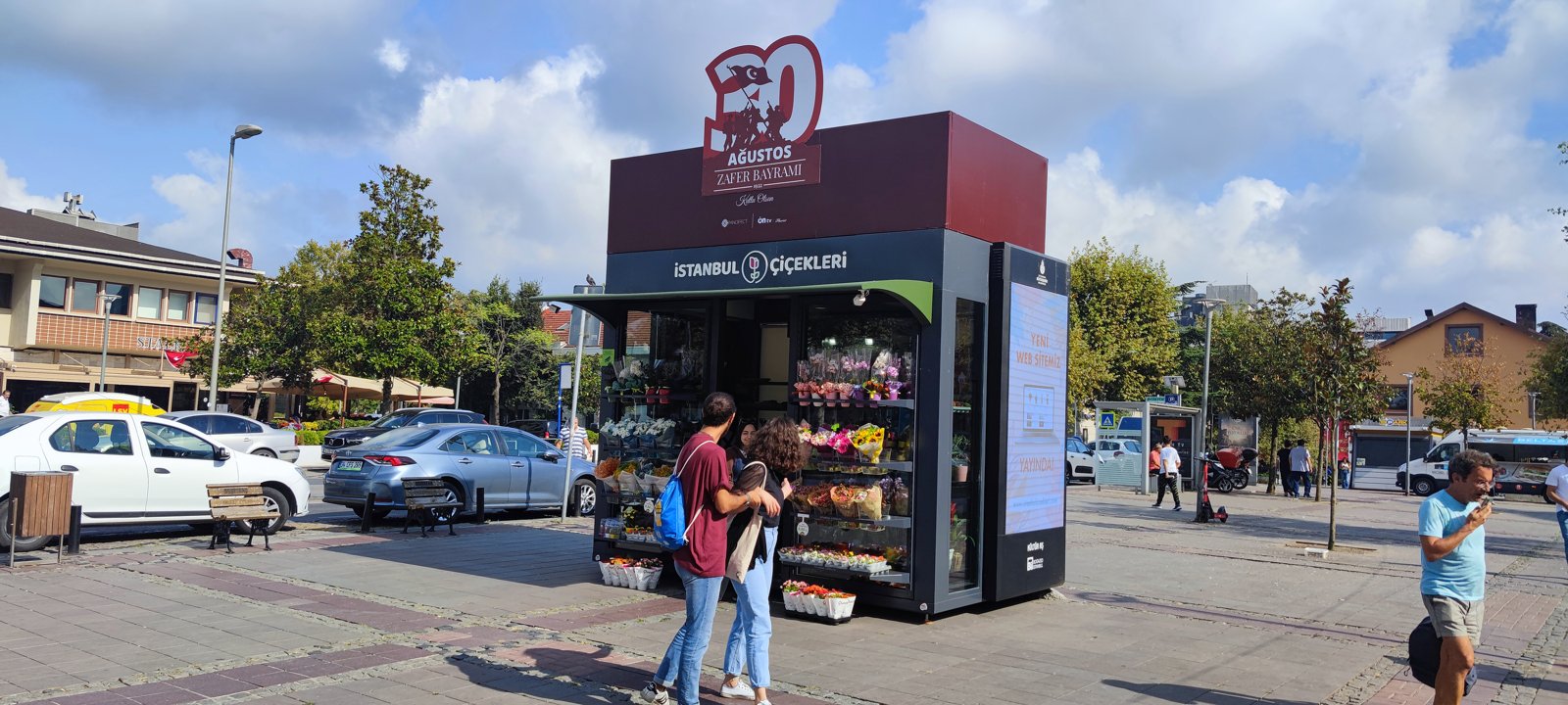 İstanbul Kitapçısı — Kent kiosku
